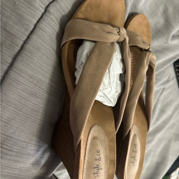 Style & Co Women’s Chickaaf Taupe MC Size 9.5M 2020 Brown Heels NEW - Picture 12 of 16